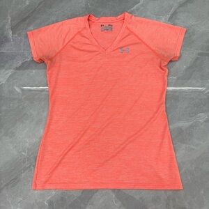 Women’s Under Armour Heat Gear Semi Fitted Short Sleeve V-Neck Shirt Small
